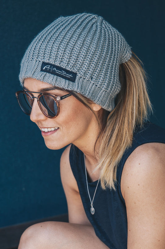 Threader Ponytail Beanie Grey